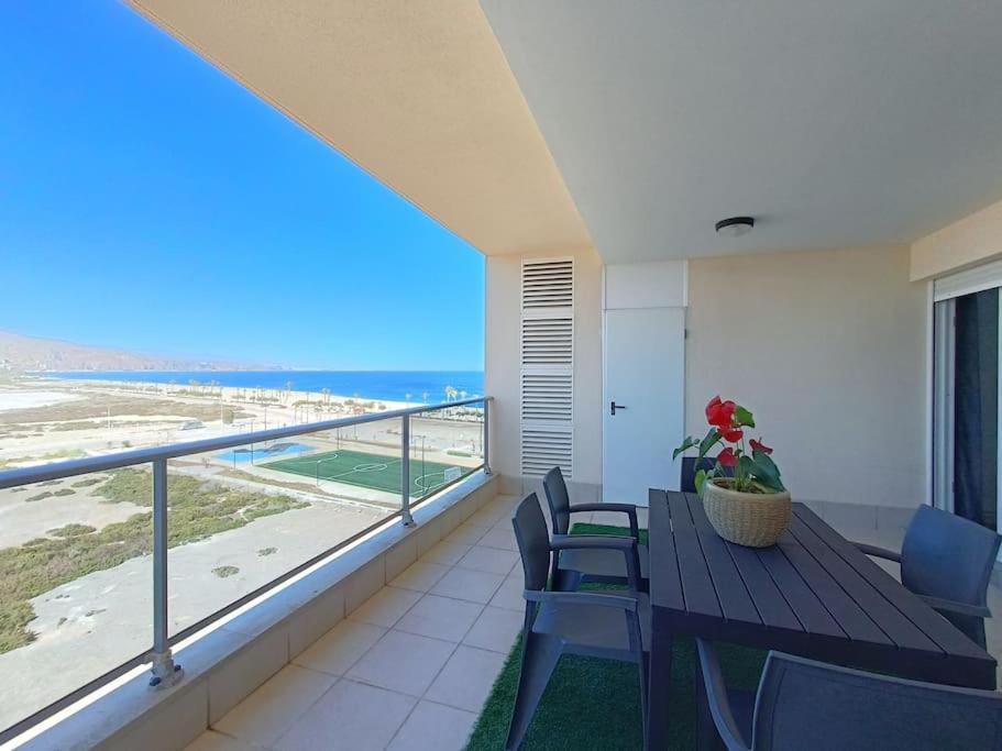 Mar Y Sal 12 Suites, Gran Terraza Con Vistas Al Mar, 2 Hab, Garaje Y Piscina Roquetas de Mar Eksteriør billede