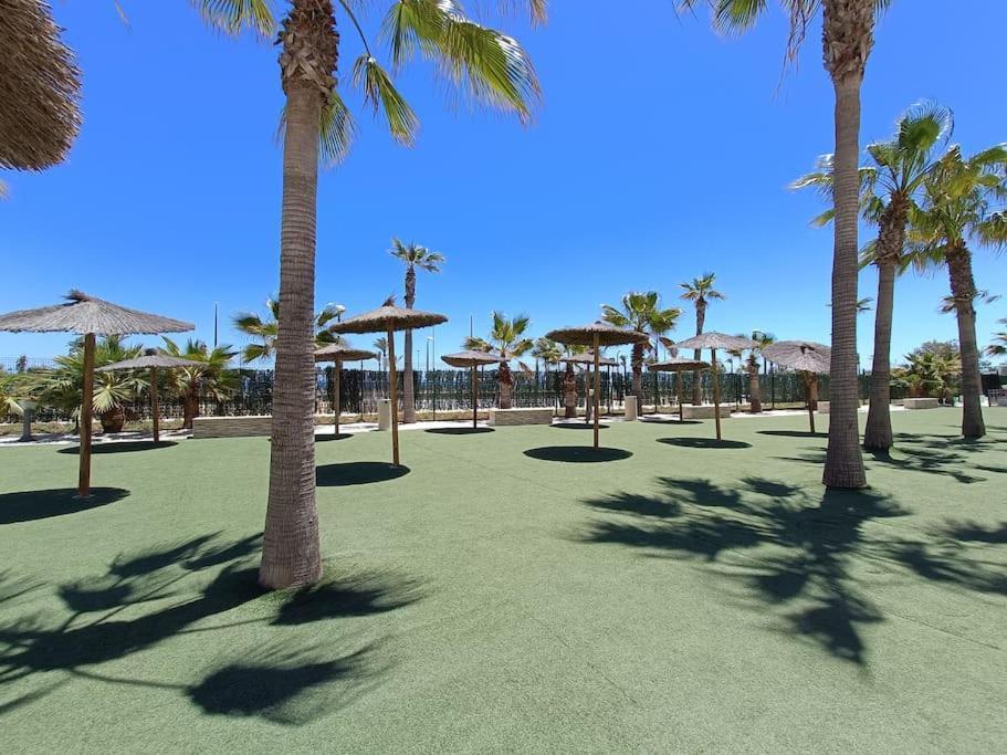 Mar Y Sal 12 Suites, Gran Terraza Con Vistas Al Mar, 2 Hab, Garaje Y Piscina Roquetas de Mar Eksteriør billede