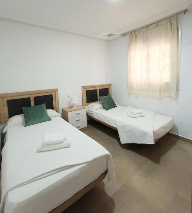 Mar Y Sal 12 Suites, Gran Terraza Con Vistas Al Mar, 2 Hab, Garaje Y Piscina Roquetas de Mar Eksteriør billede