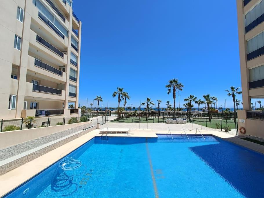 Mar Y Sal 12 Suites, Gran Terraza Con Vistas Al Mar, 2 Hab, Garaje Y Piscina Roquetas de Mar Eksteriør billede